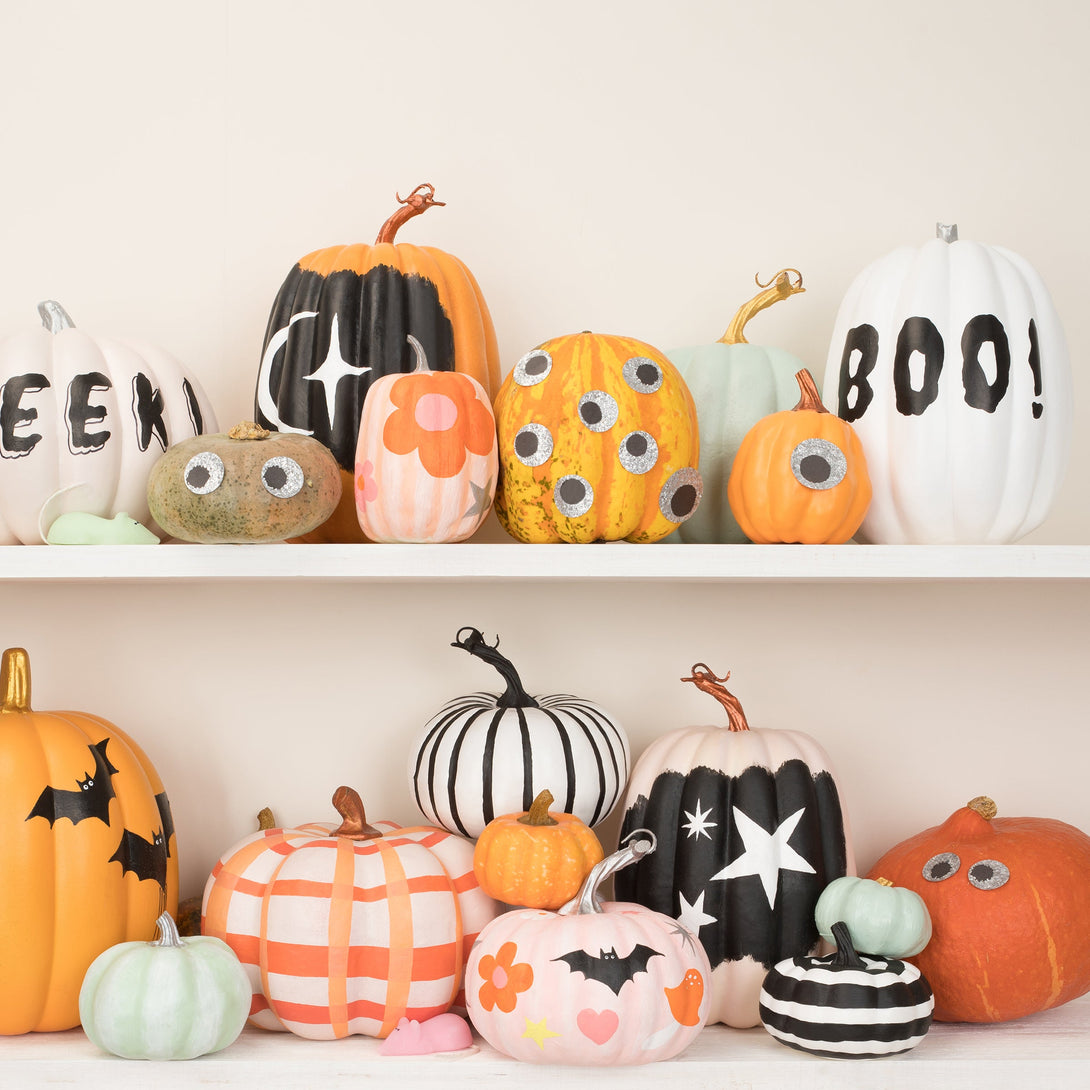 Decorate your pumpkin with our temporary tattoos for kids and our pumpkin stencils.