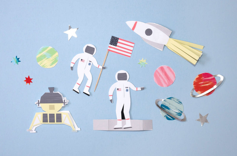 Free Craft Activity: Sensational Space Scene