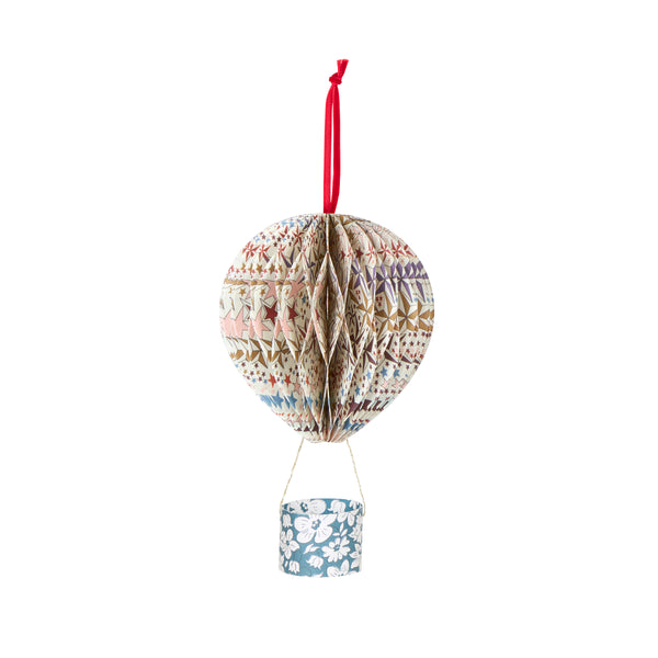 Our Christmas hanging decorations are designed as little paper balloons with beautiful Liberty print designs, perfect to decorate your tree. Image6