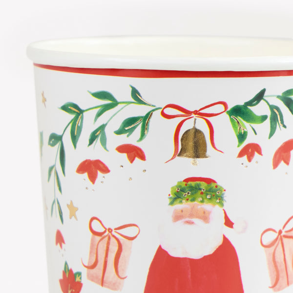 Our Christmas cups, made from paper, feature Santa in a folk-inspired setting with a painterly design, perfect to add a special touch to meals. Image3