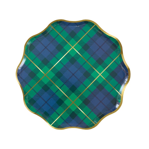 Our Christmas plates, made from paper, feature a tartan design mix in festive colours with shiny gold foil details and a wavy border. Image6
