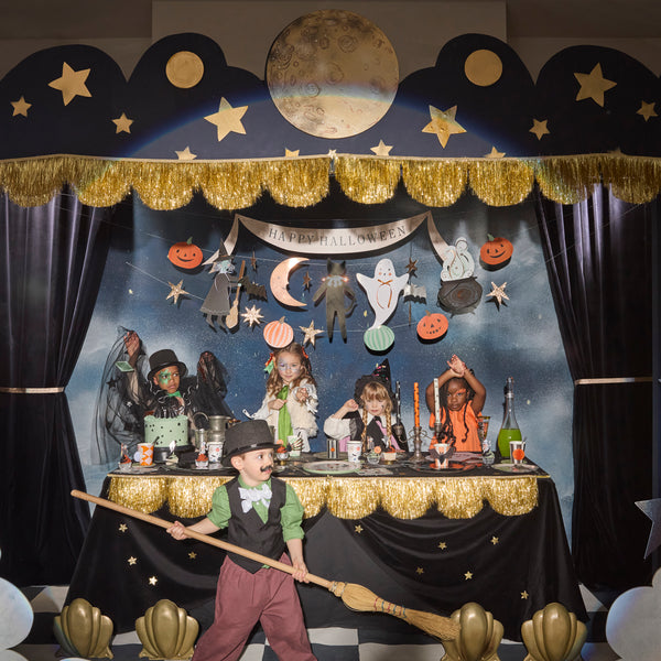 Our set of 3 Halloween garlands features classic characters and icons in seasonal colours with pops of copper foil and chunky gold glitter fabric. Image2