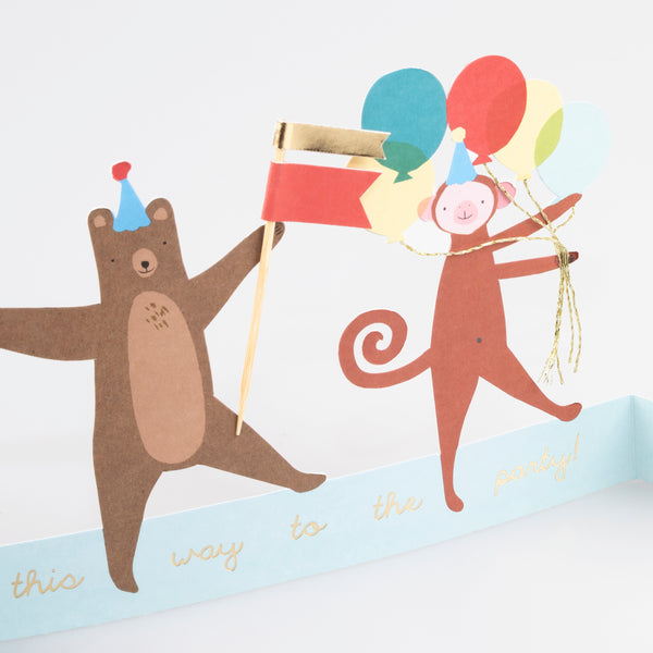 This birthday card for kids features cute animals, and makes an adorable birthday table decoration. Image5