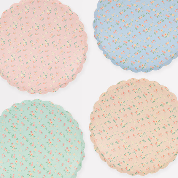 Our ditsy flower plates are perfect as baby shower plates and for garden parties, afternoon tea and bridal showers.