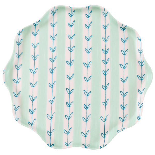 Our large reusable plates, with summery floral designs inspired by Indian block prints, are ideal for chic celebrations time after time. Image3