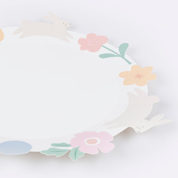 Add to your Easter tableware with our beautiful paper plates featuring Easter icons in soft springlike tones, ideal for all ages. Image3