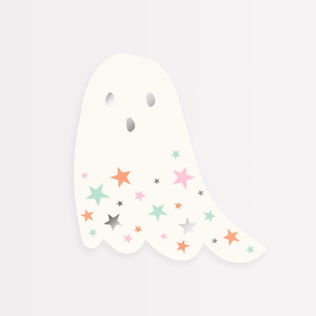 Our special Halloween party set includes ghost plates, ghost napkins and ghost decorations. 