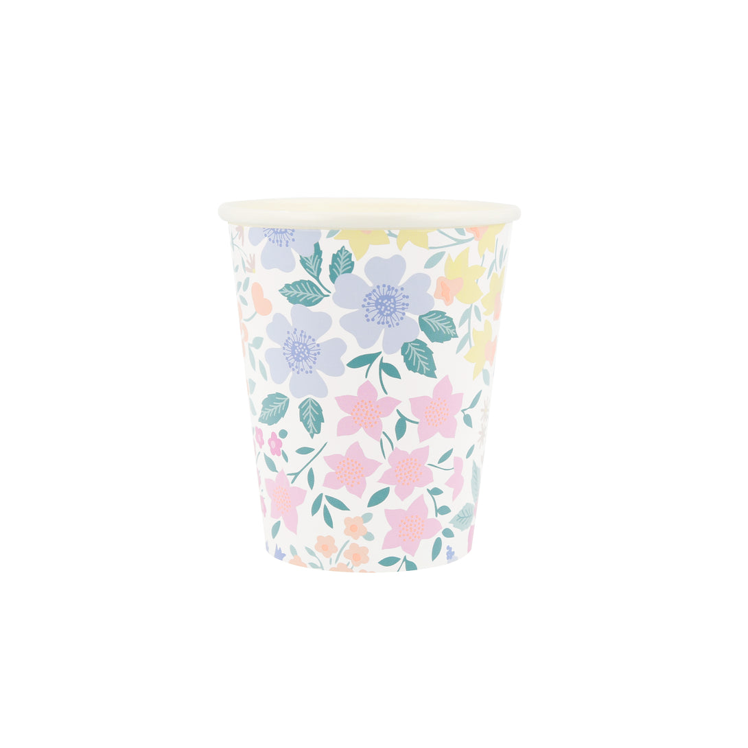 Our paper cups feature a pretty pastel flower design, perfect as cocktail party cups or picnic cups or any spring or summer celebration.