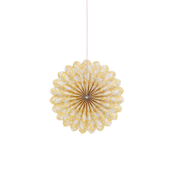Our paper pinwheel decorations, with Liberty floral print patterns, are perfect as baby shower decorations and for all parties for all ages. Image4