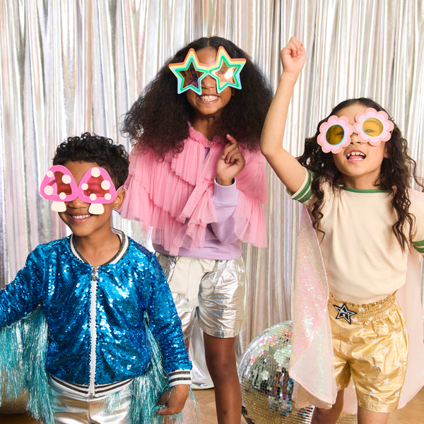 Our party glasses feature fun designs of stars, flowers and mushrooms, with cool coloured lenses, for age 3+ cool style. Image2