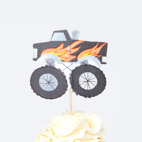 Our cupcake kit includes cool retro toy cupcake toppers and cupcake cases, perfect for a monster truck birthday party. Image4