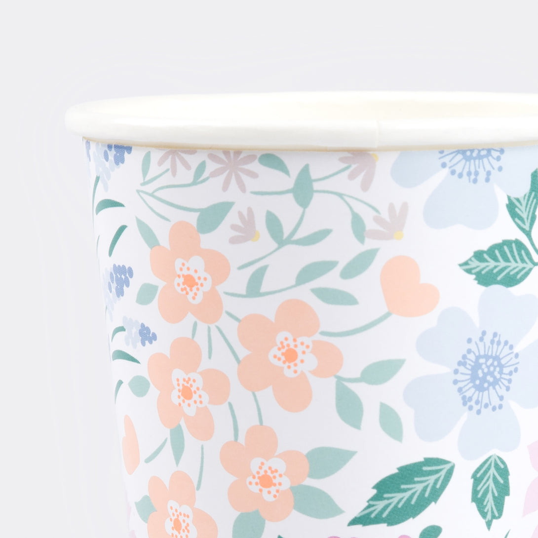 Our paper cups feature a pretty pastel flower design, perfect as cocktail party cups or picnic cups or any spring or summer celebration.