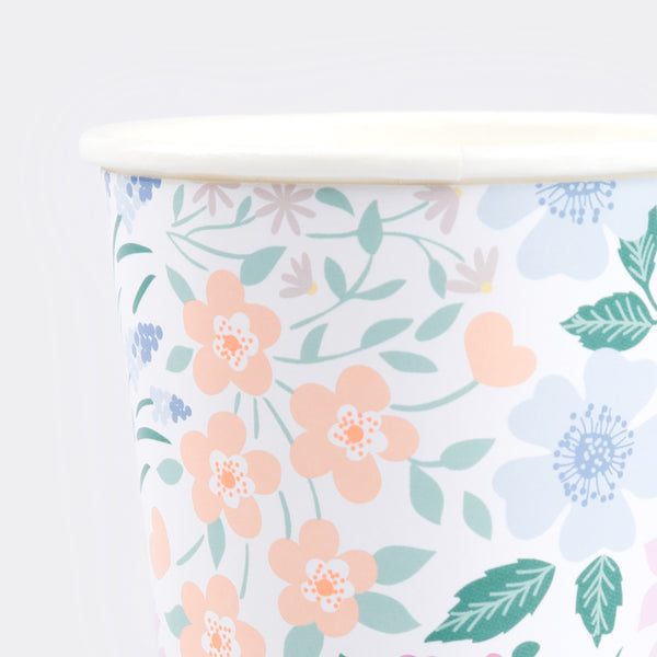 Our paper cups feature a pretty pastel flower design, perfect as cocktail party cups or picnic cups or any spring or summer celebration. Image3