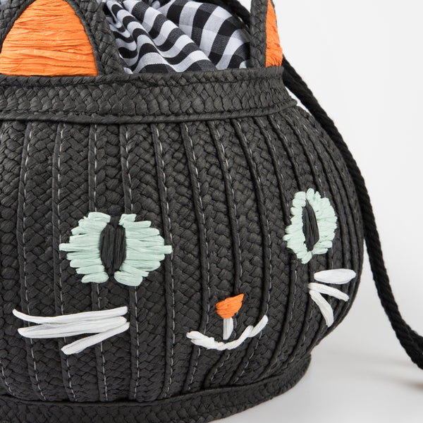 Our Halloween bag, in the shape of a black cat bag, is the perfect reusable trick or treat bag and a great Halloween gift. Image4