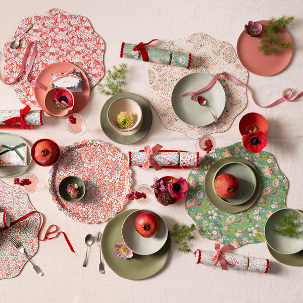 Our floral tray, made from wood and melamine, features a pretty red Liberty print, ideal for use over the festive season. Image2