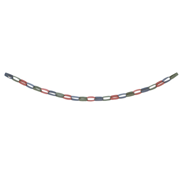 Our Christmas garland features gingham ribbons chain linked to create a current yet classic decoration for the mantel, stairs, window or table. Image4