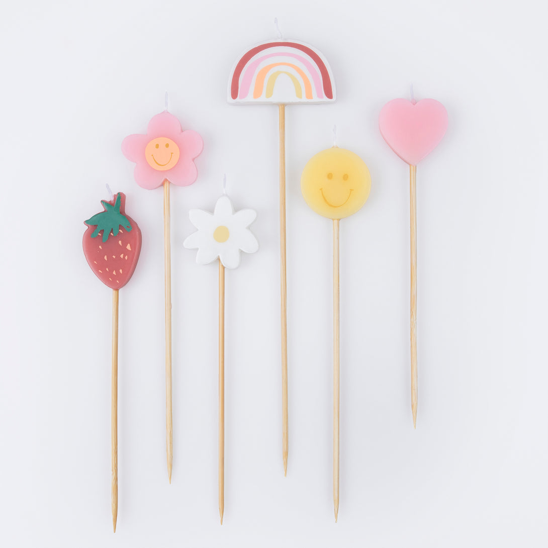 If you're looking for birthday candles in cheerful colours you'll love our happy face collection.