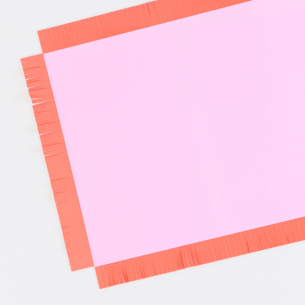 Our bright placemats, made from paper, feature a fun fringed effect to add a playful touch to your birthday party supplies. Image3