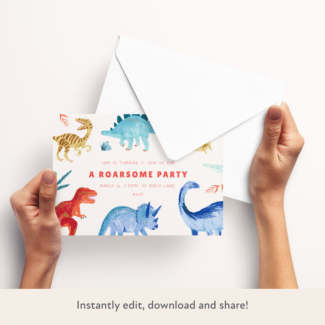 Our digital party invitations, easy to personalise and download, are ideal for your dinosaur party.