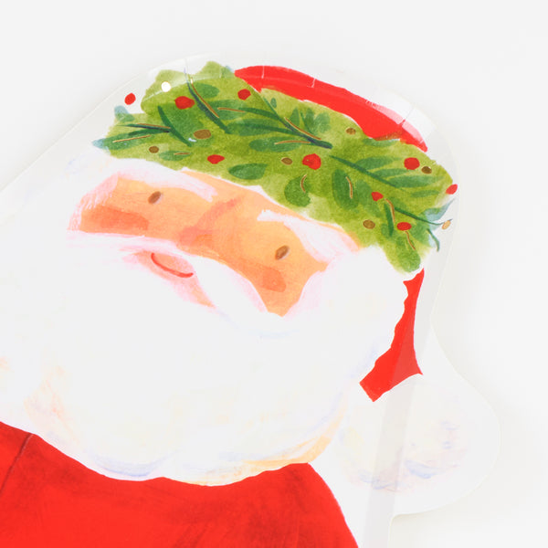 Our Santa plates, made from heavyweight paper, have a beautiful painterly quality with foliage details to give a folk-inspired feel. Image3