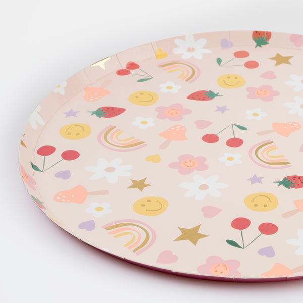 If you're looking for a colourful, cheerful 90s vibe for your birthday party plates you'll love our happy face designs. Image3