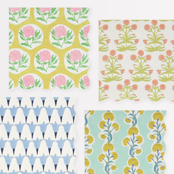 Our disposable napkins, in a large size, feature Molly Mahon floral patterns, ideal for a stylish gathering.