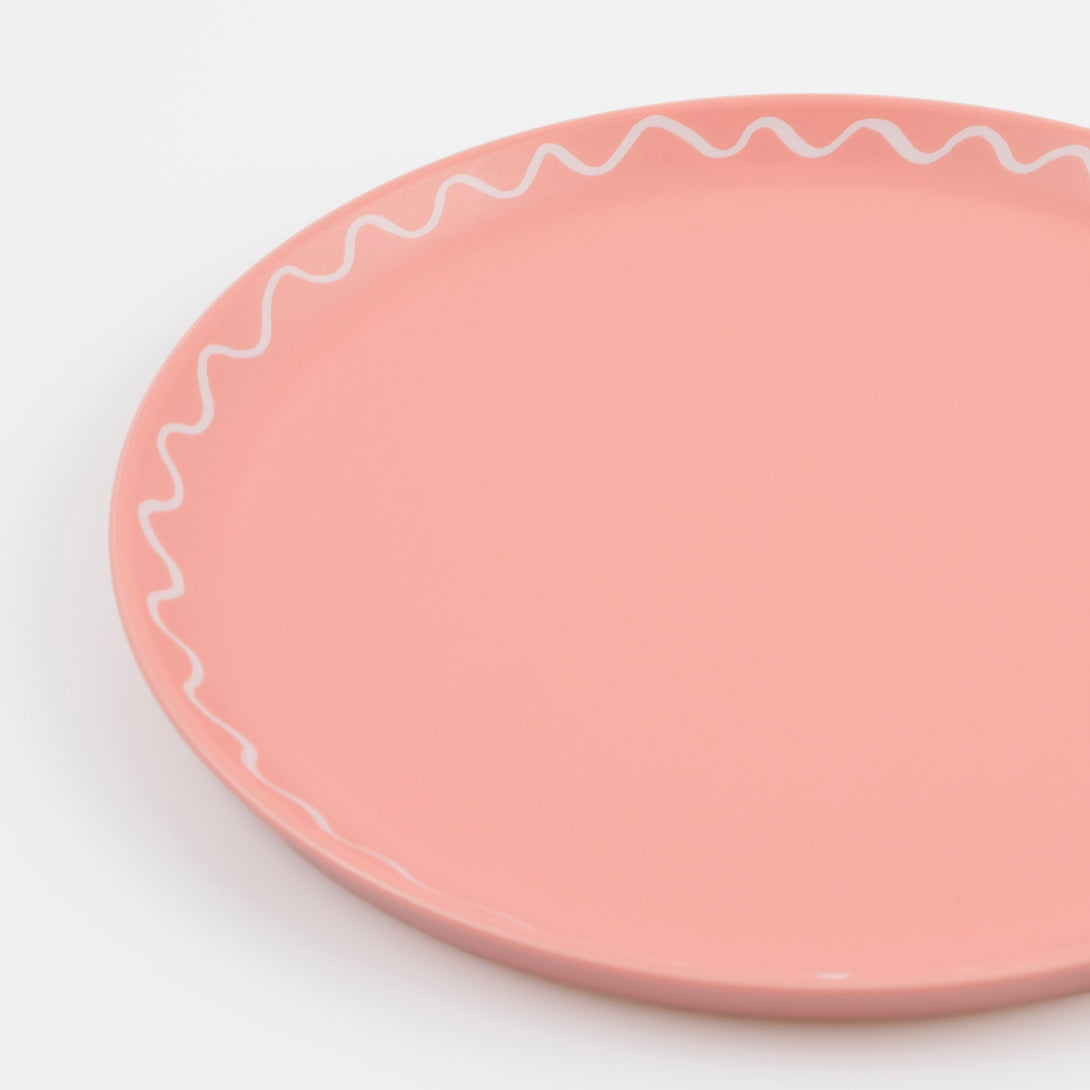 Our reusable side plates come in a pack of 6 colours and are made from recycled plastic.