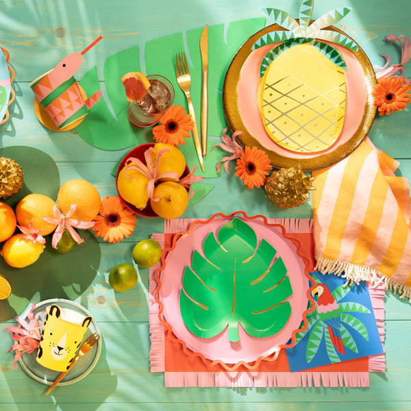 Our party plates, designed to look like pineapples with shiny gold foil details, are made from quality paper and are perfect for a tropical party. Image2