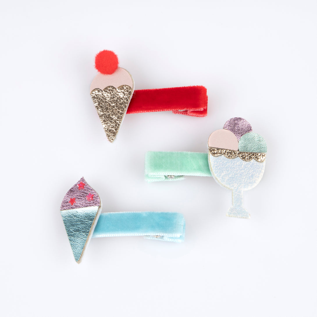 Our fun hair clips, with colourful ice cream designs, are great for pool party hair or for any summer party.