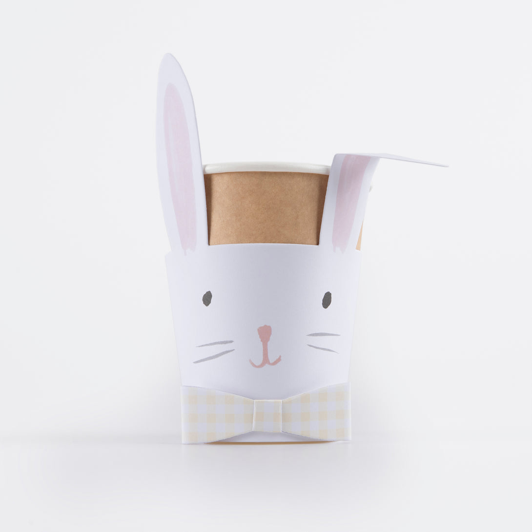 Our party cups, perfect for Easter dinner, feature cute bunnies with on-trend gingham bows.