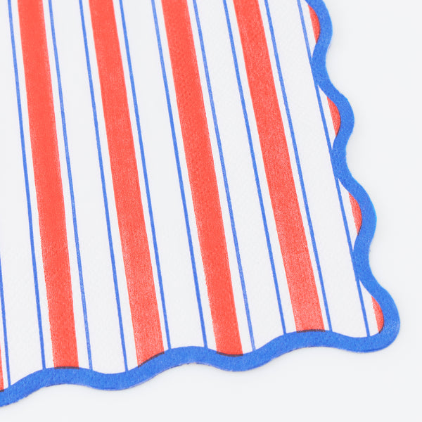 Use our large napkins, made from 3-ply paper with red, white and blue stripes, to enhance a nautical themed party. Image2