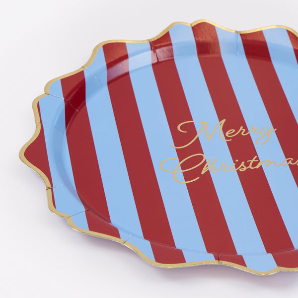 Our paper Christmas dinner plates have vibrant stripes, a Merry Christmas message, and gold foil details, great for main courses. Image3
