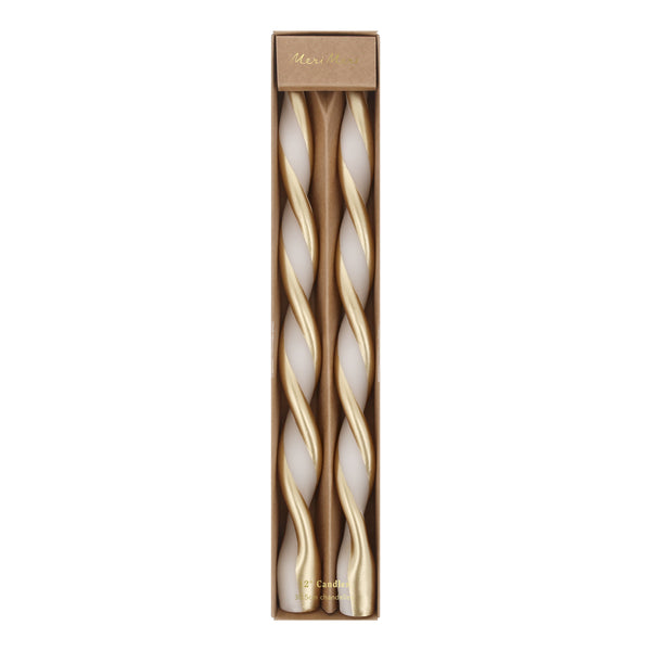 Use our ivory and gold candles, with a stunning twisted design, to add elegance to your Christmas decor. Image5