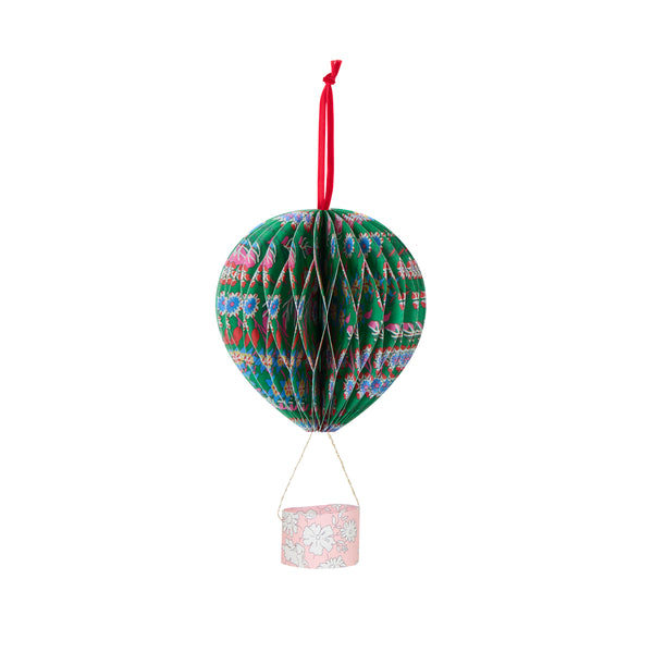 Our Christmas hanging decorations are designed as little paper balloons with beautiful Liberty print designs, perfect to decorate your tree. Image5