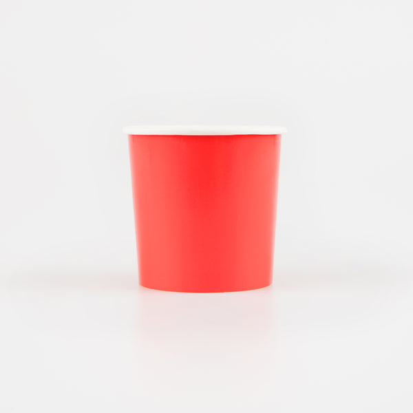 Our paper cups are beautifully crafted in berry red, a stylish choice for any celebration.