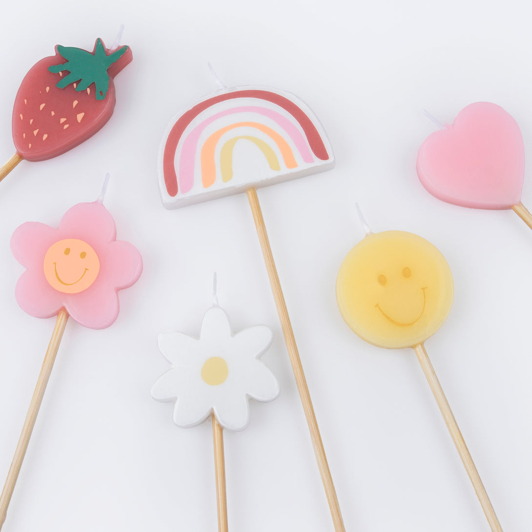If you're looking for birthday candles in cheerful colours you'll love our happy face collection.