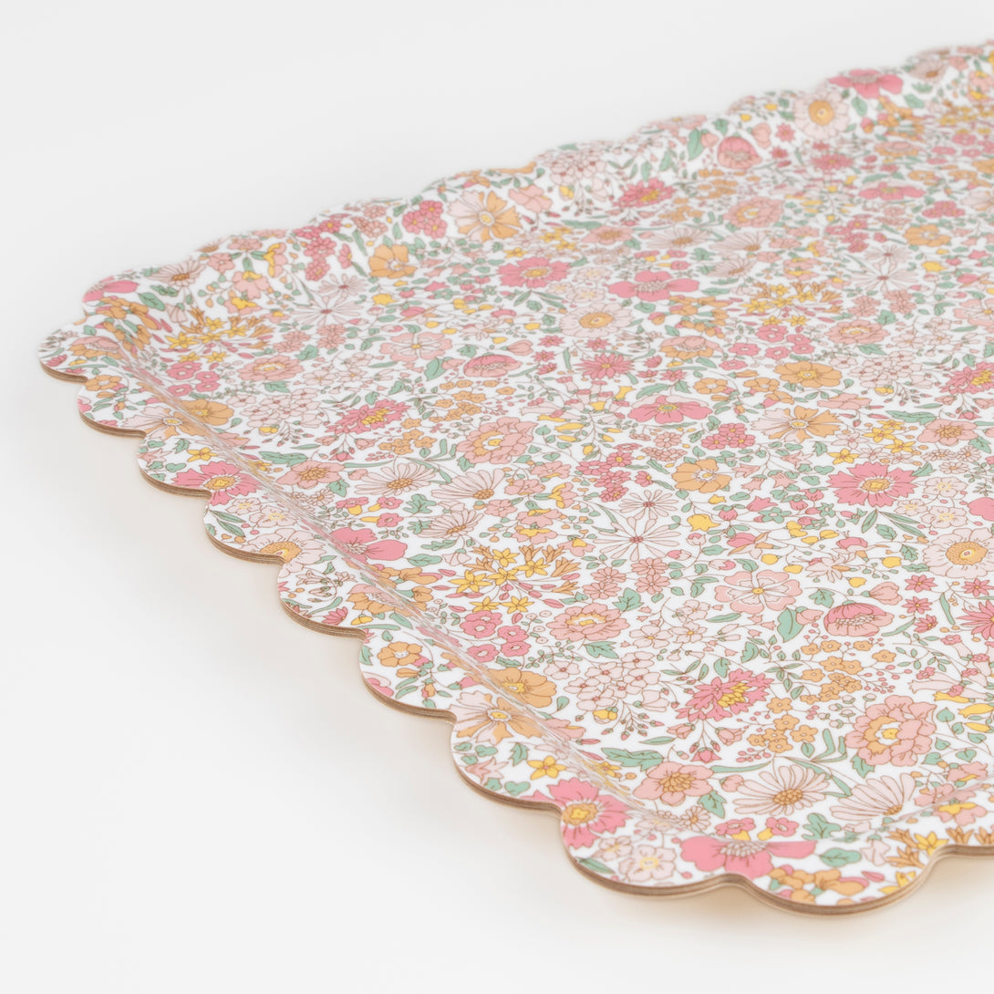 Our large tray has a scalloped edge, Liberty floral print design, melamine coating and is crafted from plywood, for practicality with style.