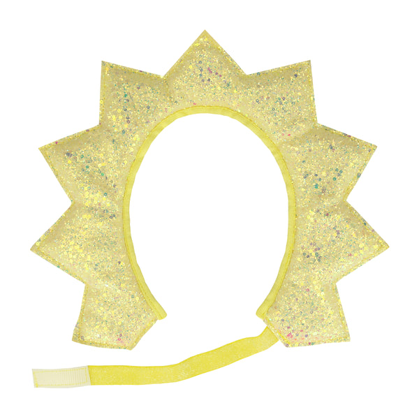 Our sun headdress is crafted from a glitter fabric and felt, with a padded filling for a fabulous 3D effect. Image4