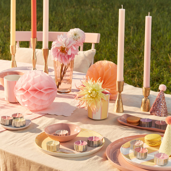 Our little candles, in shades of pink with a scalloped edge, are the perfect decorative candles. Image2