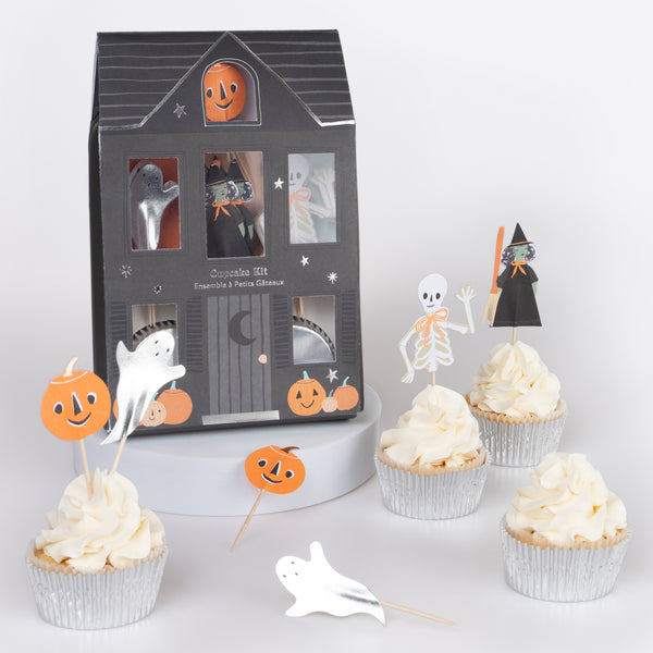 It's Halloween! Cupcake Kit (x 24 toppers)