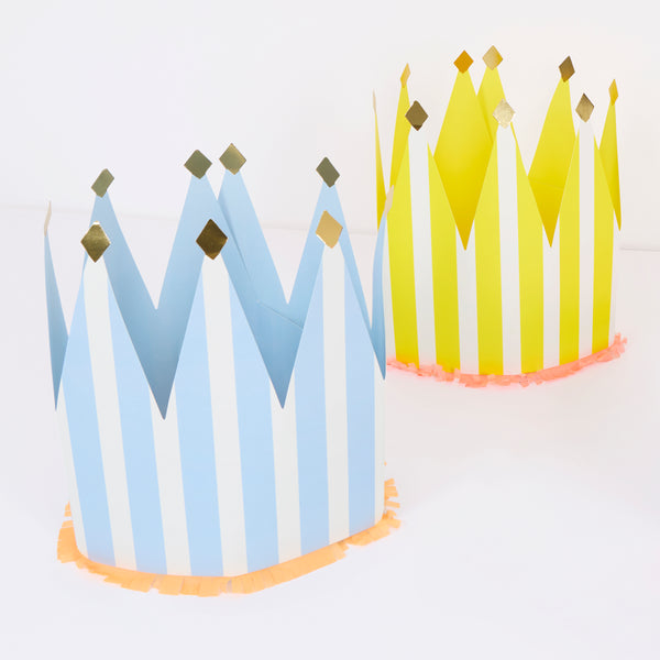 Our paper crowns, made with vibrant stripes, tissue paper fringing and shiny gold foil details, are the perfect birthday party hats. Image3