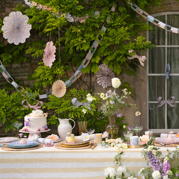 Our paper chain decorations set features Liberty floral designs and soft spring colours, perfect for Easter decorations and beyond. Image2
