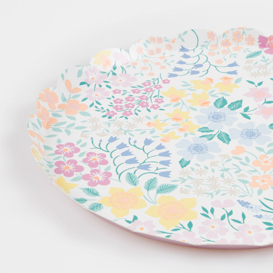 Our side plates are small paper plates with a pastel flower design, and will look so pretty on your party table.