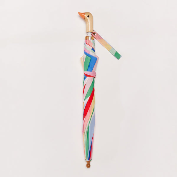 The Duckling is lightweight, durable and features a pinch-proof mechanism Image5