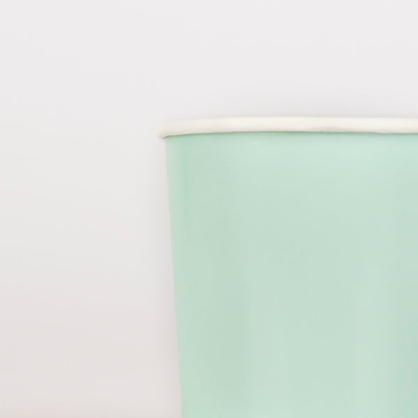 Our party cups, in sea green, are ideal to add to your birthday party supplies. Image3