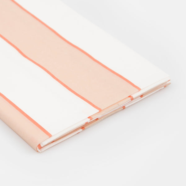 Our striped tablecloth, with peach stripes, is ideal for a princess party, ballet party or a romantic meal. Image2