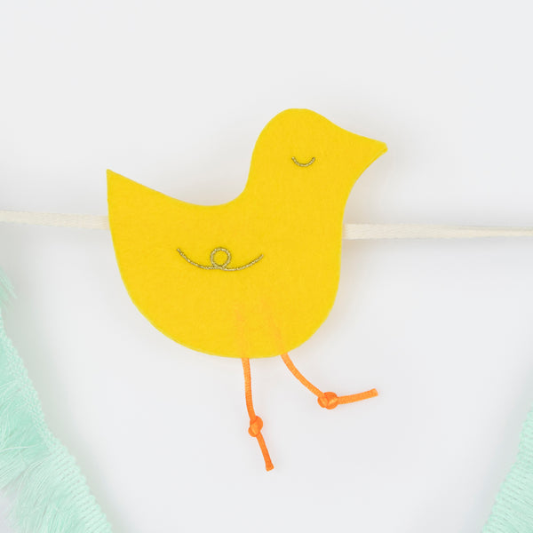 Our fabric garland is perfect to add to your Easter decorations, featuring felt Easter icons and playful tasselled fringe details for fun and style. Image4