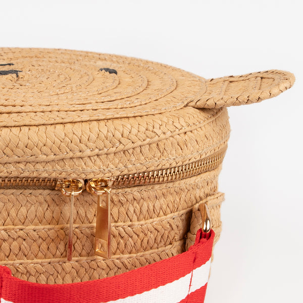 Our bear bag is crafted from sturdy paper with a fun gingham lining, perfect to wear to parties or for picnics. Image5