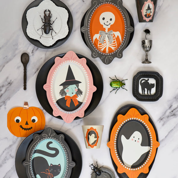 Halloween Portrait Reusable Plates Image2