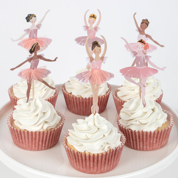 This set includes ballerina decorations for a birthday party, and tableware and a cupcake kit.  Image6